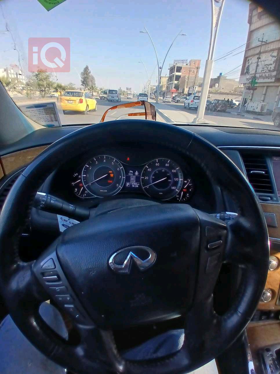 Infiniti QX80